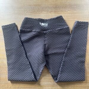 Booty by Brabants Slate Gray Croco Leggings